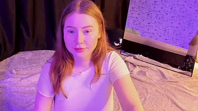 Lillie Berry online show from 11.08.25