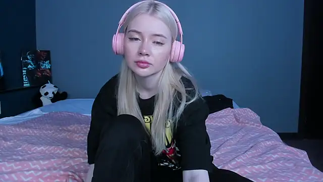 Lillie Berry online show from 05.23.26