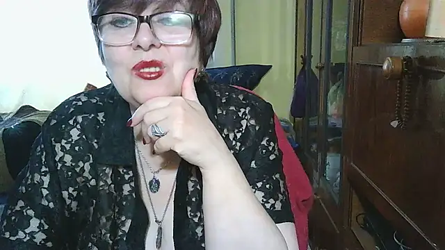 Snapshot of VeronicaGold511 chatting on 01.15.26 VeronicaGold511 online show from 01.15.26