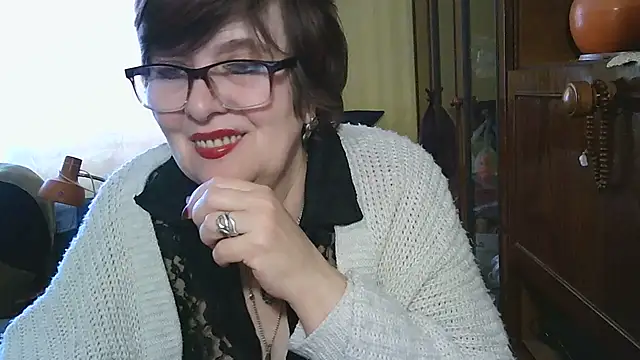 Snapshot of VeronicaGold511 chatting on 02.02.26 VeronicaGold511 online show from 02.02.26