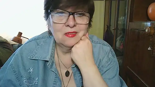 VeronicaGold511 online show from 05.17.26