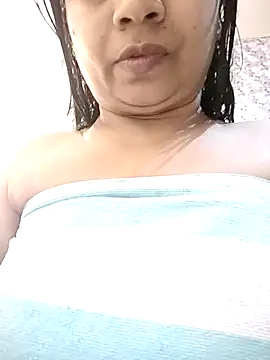 Snapshot of Cute-Janvi20 chatting on 12.23.25 Cute-Janvi20 online show from 12.23.25