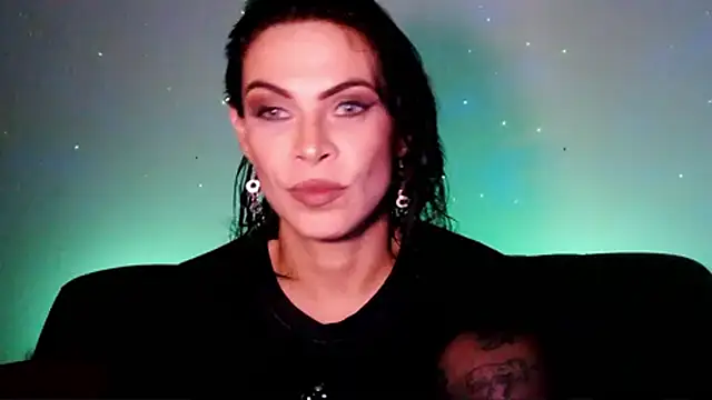 Veronnaink online show from 05.21.26