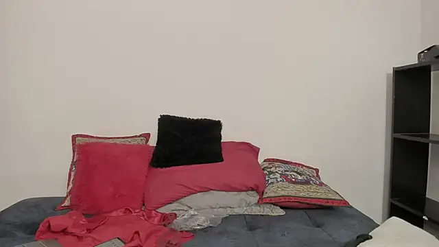 celeste111 online show from 12.04.25