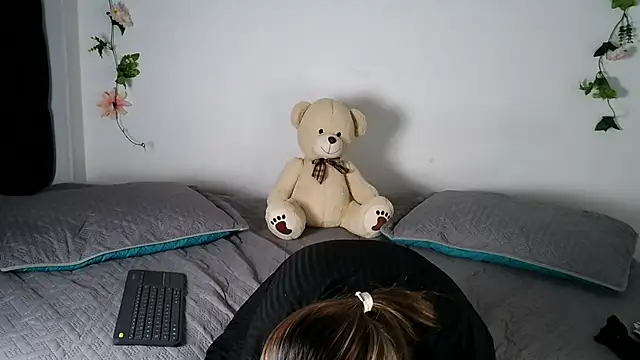 Snapshot of abella-lemus chatting on 02.06.26 abella-lemus online show from 02.06.26