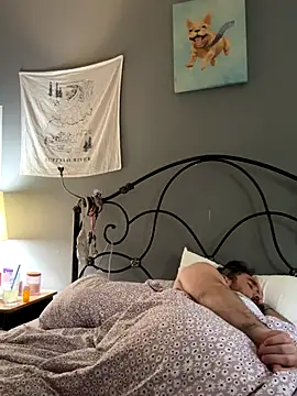 Snapshot of BaddieBossXX2 chatting on 11.15.25 BaddieBossXX2 online show from 11.15.25