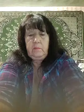 CrystalLime6411 online show from 10.12.25