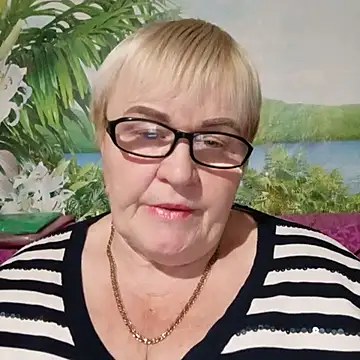 VioletSweet5566 online show from 10.31.25