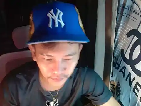 Snapshot of RalfAsian25 chatting on 07.09.26 RalfAsian25 online show from 07.09.26