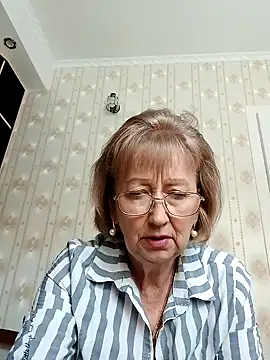 AlikaSwan5821 online show from 10.23.25