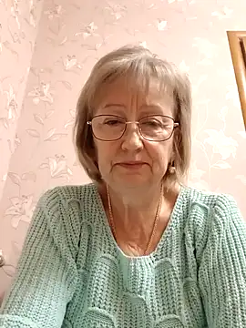 AlikaSwan5821 online show from 10.26.25