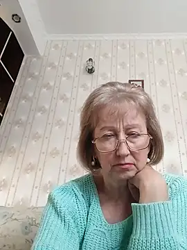 AlikaSwan5821 online show from 10.29.25