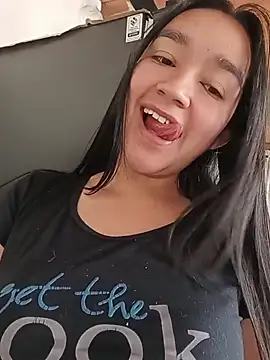 Snapshot of Williams_Hera chatting on 02.26.26 Williams Hera online show from 02.26.26