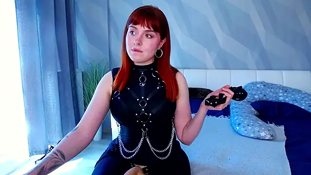 Snapshot of real_bdsm_couple chatting on 05.18.26 real bdsm couple online show from 05.18.26