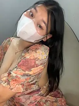 Snapshot of Samcutes chatting on 09.21.25 Samcutes online show from 09.21.25