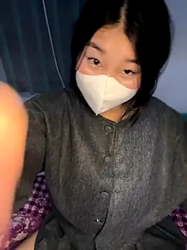 Snapshot of Samcutes chatting on 11.19.25 Samcutes online show from 11.19.25