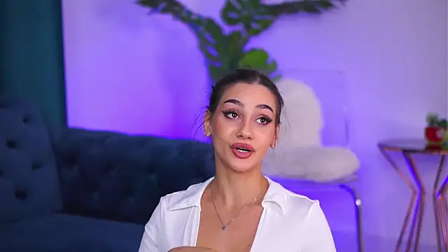 NinaSolenne online show from 01.14.26