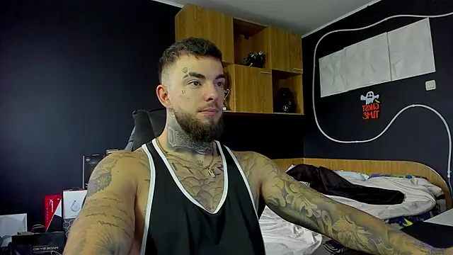 Chrisjordan66 online show from 11.18.25