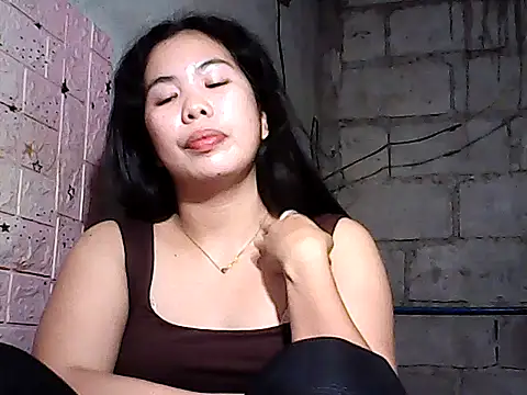 Snapshot of pinaysinglemommm chatting on 03.05.26 pinaysinglemommm online show from 03.05.26