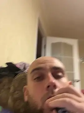 Snapshot of LuckyGirlfriends chatting on 10.02.25 LuckyGirlfriends online show from 10.02.25