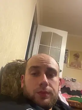 Snapshot of LuckyGirlfriends chatting on 10.18.25 LuckyGirlfriends online show from 10.18.25