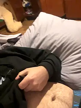 Snapshot of LuckyGirlfriends chatting on 10.19.25 LuckyGirlfriends online show from 10.19.25