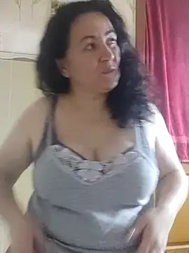 Snapshot of Velvet3451 chatting on 10.31.25 Velvet3451 online show from 10.31.25