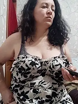 Snapshot of Velvet3451 chatting on 11.13.25 Velvet3451 online show from 11.13.25