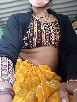 MISS LOVE 001 online show from 10.23.25