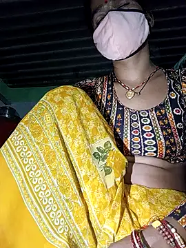 MISS LOVE 001 online show from 10.25.25