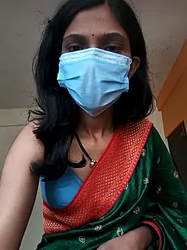 Shivani2002 online show from 11.22.25