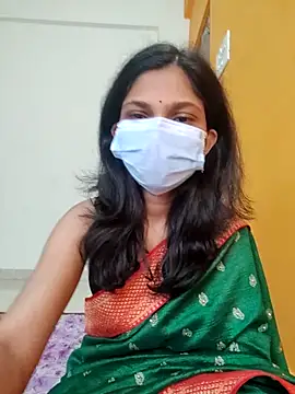 Shivani2002 online show from 11.28.25