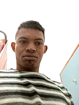 Snapshot of Golosse chatting on 11.13.25 Golosse online show from 11.13.25