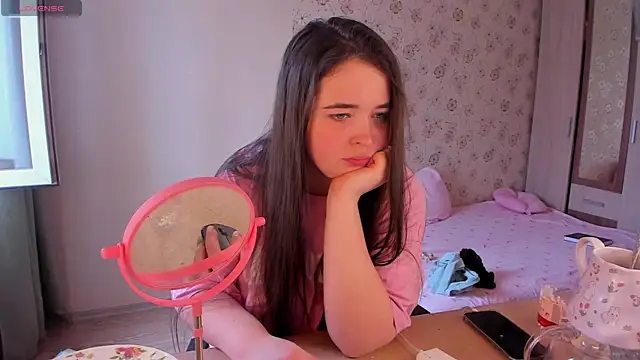 Alice next door online show from 03.26.26