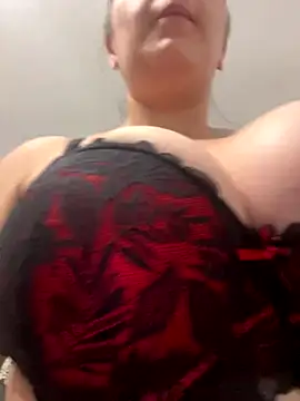 AmaliaAma online show from 09.24.25