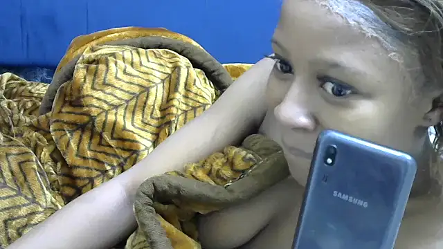 CURVYBABExxx online show from 09.19.25