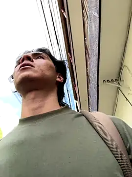 Snapshot of AlexanderHall chatting on 11.08.25 AlexanderHall online show from 11.08.25