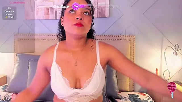 Snapshot of ValeriaJulio_ chatting on 09.13.25 ValeriaJulio online show from 09.13.25