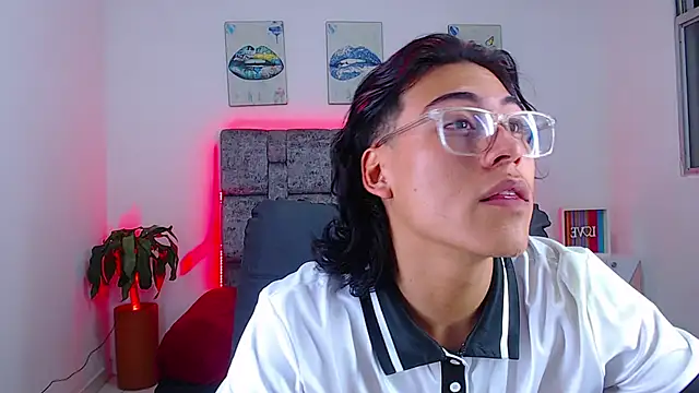 dirty model online show from 10.15.25