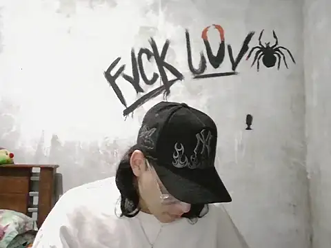 dirty model online show from 04.04.26