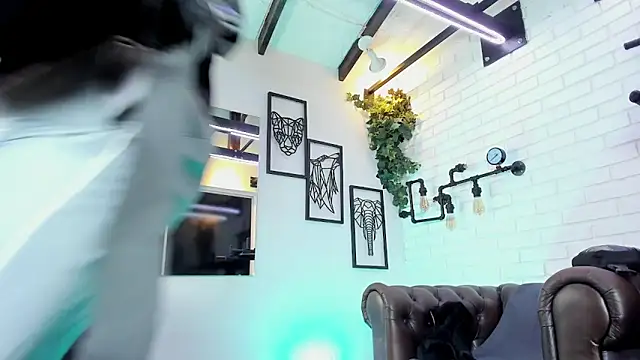 Snapshot of ItaloMoore chatting on 12.15.25 ItaloMoore online show from 12.15.25