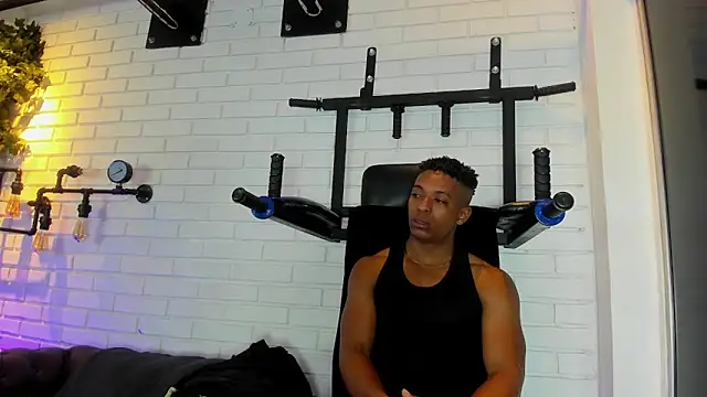 Snapshot of ItaloMoore chatting on 02.08.26 ItaloMoore online show from 02.08.26