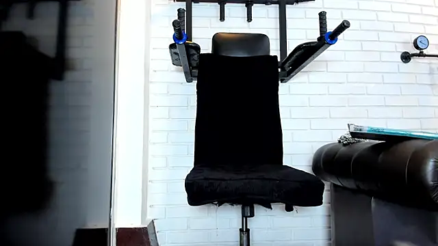 Snapshot of ItaloMoore chatting on 02.26.26 ItaloMoore online show from 02.26.26