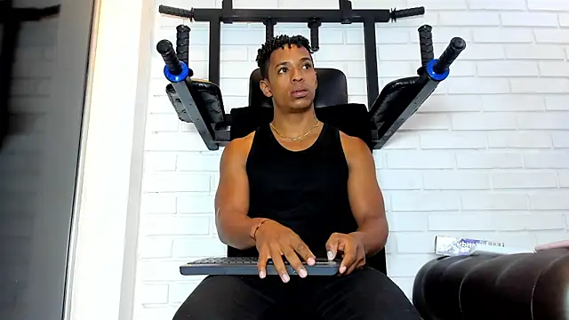 Snapshot of ItaloMoore chatting on 02.27.26 ItaloMoore online show from 02.27.26