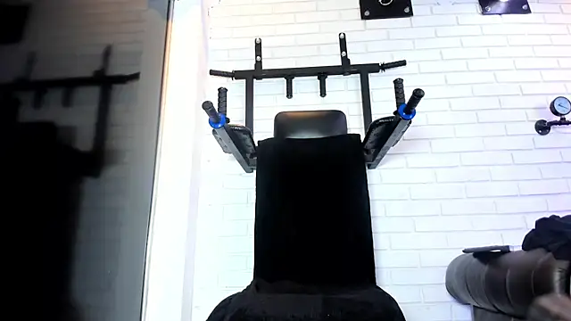 ItaloMoore online show from 03.06.26