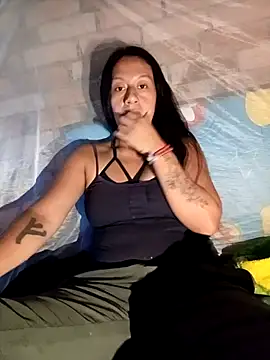 Snapshot of LUNAROSE_SEX chatting on 11.14.25 LUNAROSE SEX online show from 11.14.25