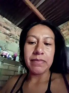 Snapshot of LUNAROSE_SEX chatting on 11.23.25 LUNAROSE SEX online show from 11.23.25