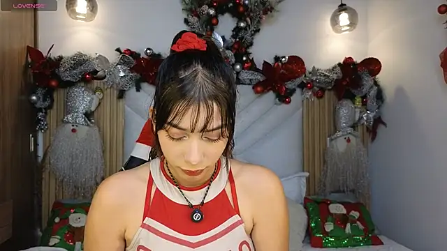 Snapshot of lila_min chatting on 11.29.25 lila min online show from 11.29.25