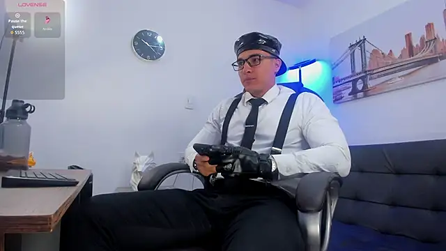 Snapshot of Dash_Bukoski chatting on 10.07.25 Dash Bukoski online show from 10.07.25