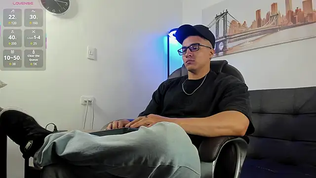 Snapshot of Dash_Bukoski chatting on 11.30.25 Dash Bukoski online show from 11.30.25